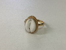 Load image into Gallery viewer, Kailani Cowrie Ring
