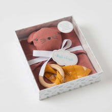 Load image into Gallery viewer, Rosette Double Muslin Comforter &amp; Wooden Teething Ring
