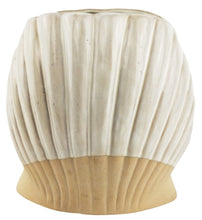 Load image into Gallery viewer, Clam Shell Planter White
